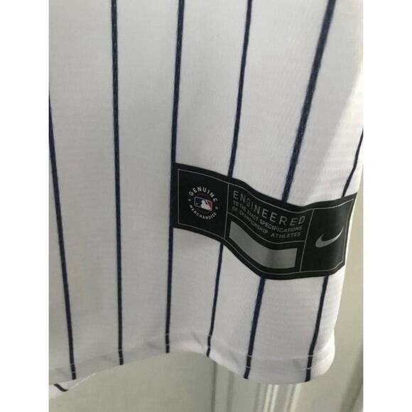 MLB New York Yankees‎ (Blank) Men's Replica Baseball Jersey & Snapback Hat - Picture 4 of 9